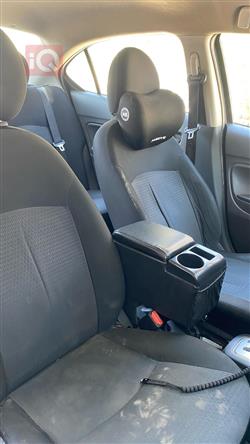 Mitsubishi Mirage G4